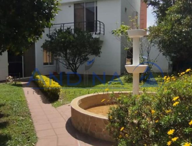 Casa de 5 alcobas en venta en El Porvenir, Rionegro, 424 m² · foto 9 de 17
