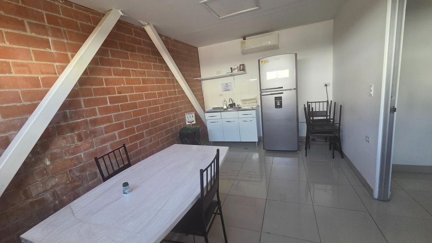Bodega en arriendo en Zona Industrial, Yumbo, 1071 m² · foto 11 de 18