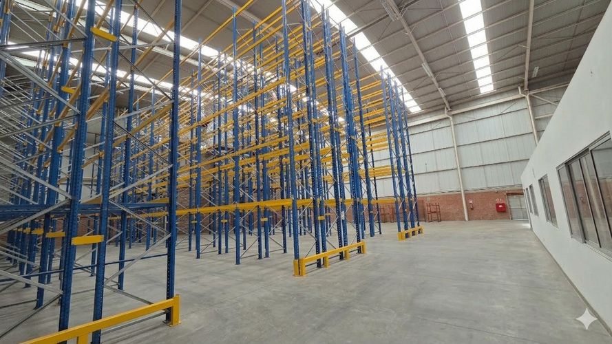 Bodega en arriendo en Zona Industrial, Yumbo, 1071 m² · foto 14 de 18