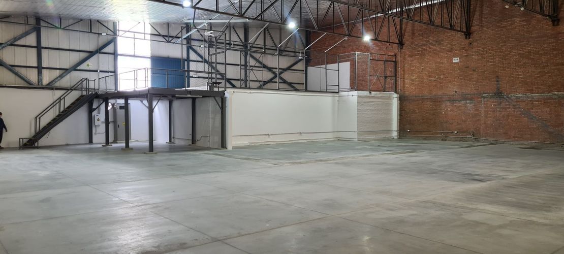 Bodega en arriendo en Zona Industrial, Yumbo, 1756 m² · foto 2 de 24