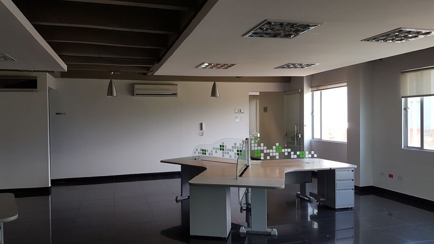 Bodega en arriendo en Zona Industrial, Yumbo, 1377 m² · foto 17 de 24