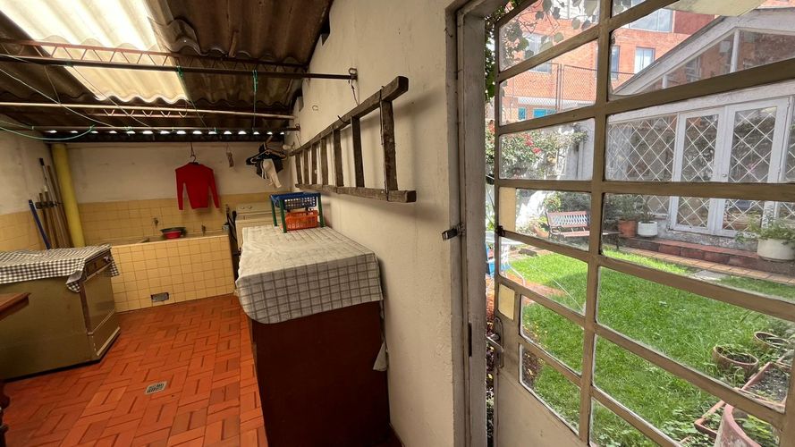 Casa en venta en El Contador, Bogotá · foto 12 de 24