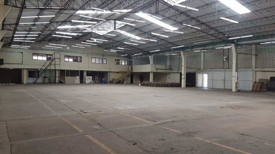 Bodega en arriendo en Zona Industrial, Yumbo, 1500 m² · foto 4 de 24