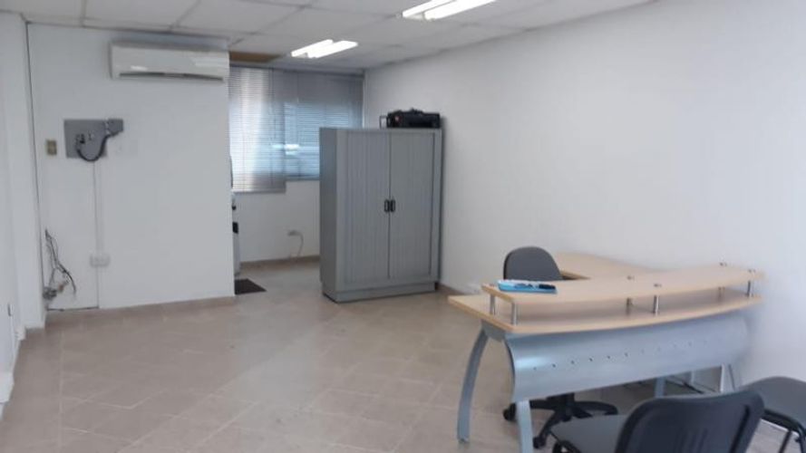 Local en arriendo en Altos Del Prado, Barranquilla, 30 m² · foto 4 de 24