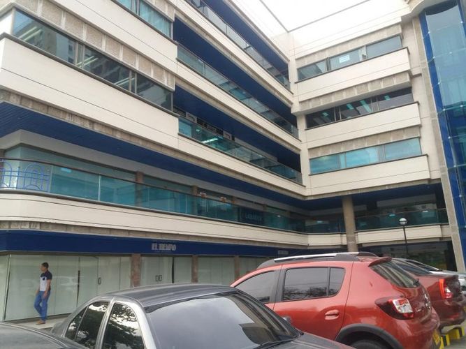 Local en arriendo en Altos Del Prado, Barranquilla, 30 m² · foto 7 de 24