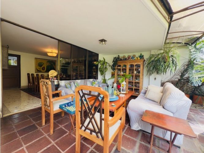 Apartamento de 3 alcobas en venta en Arboledas, Cali, 284 m² · foto 4 de 24