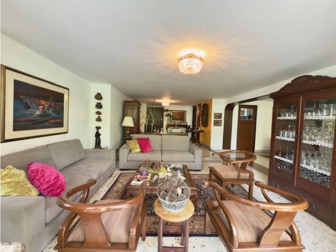 Apartamento de 3 alcobas en venta en Arboledas, Cali, 284 m² · foto 20 de 24