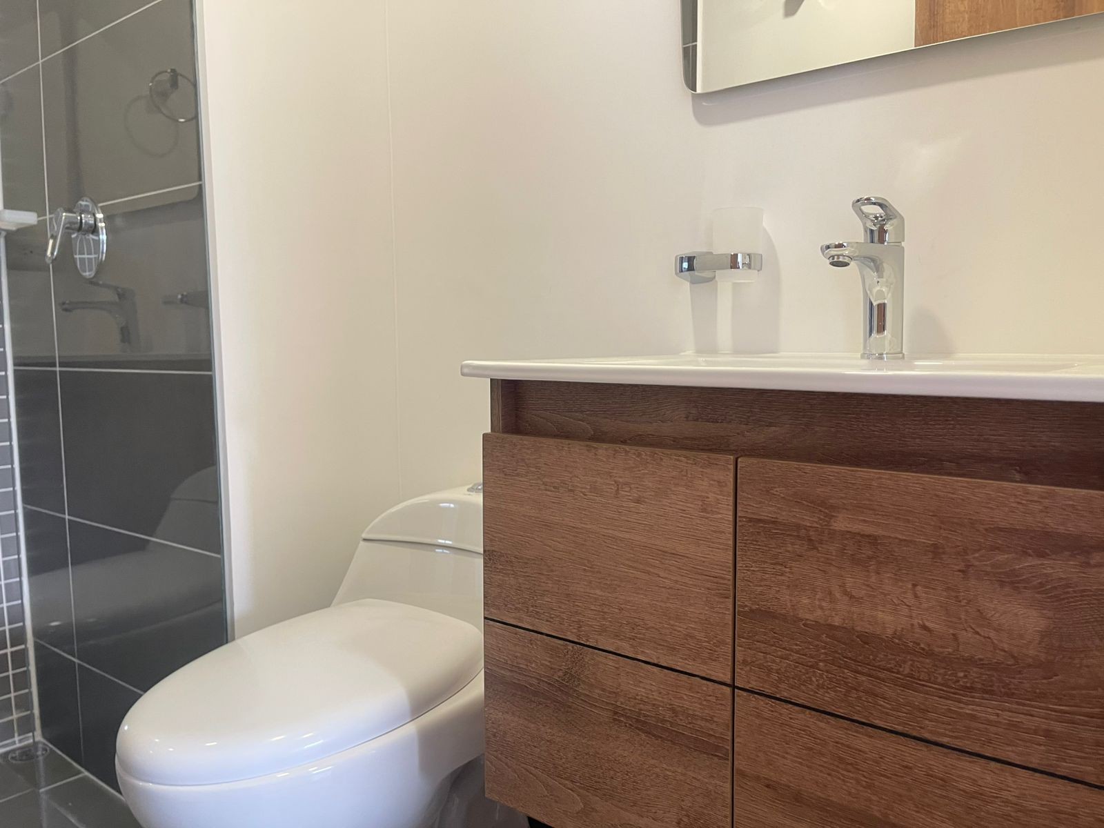 Apartamento en arriendo en Loma Del Barro, Envigado · foto 17 de 19