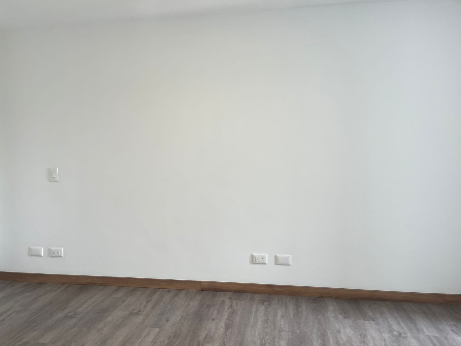 Apartamento en arriendo en Loma Del Barro, Envigado · foto 11 de 19