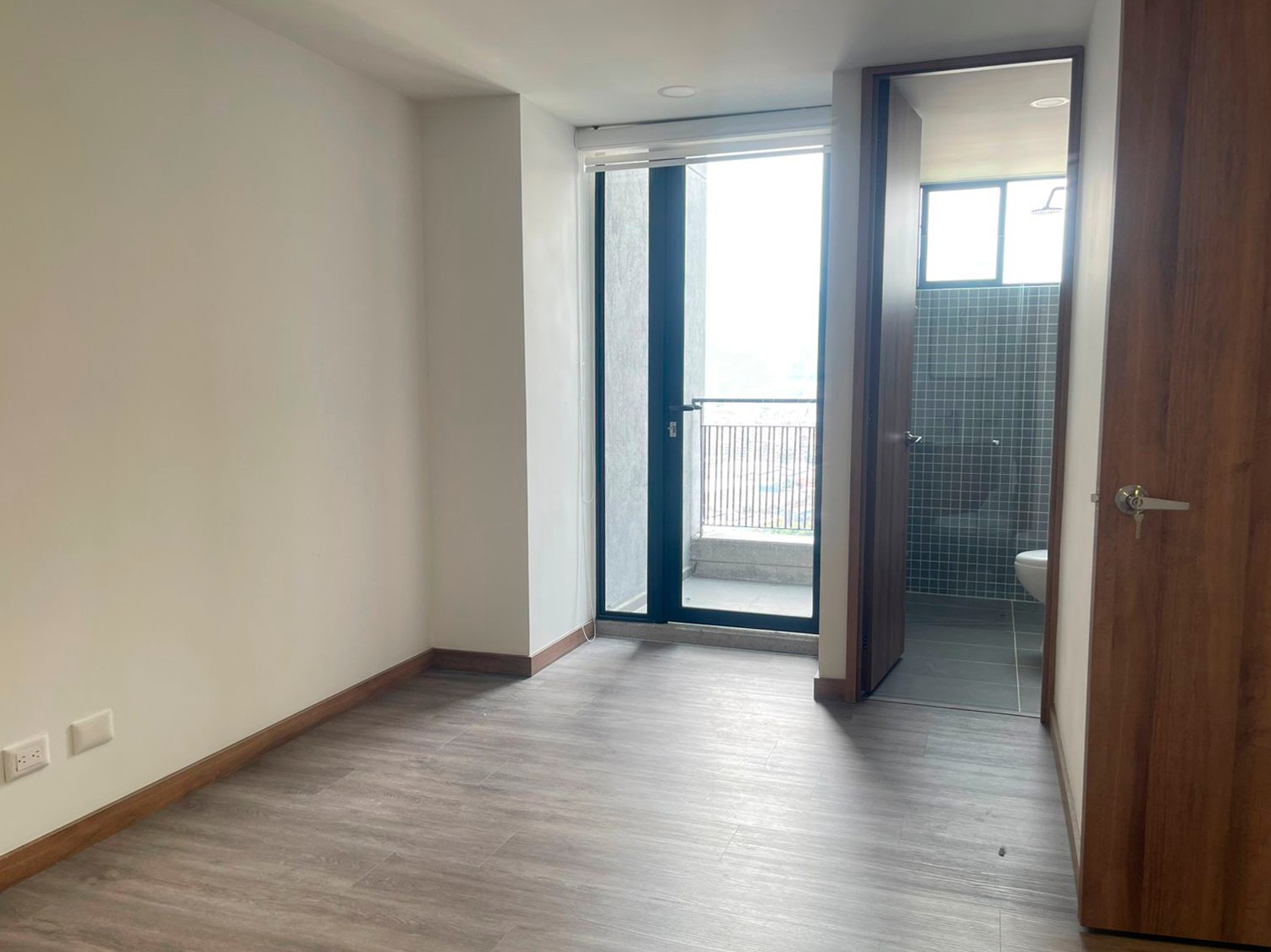 Apartamento en arriendo en Loma Del Barro, Envigado · foto 12 de 19
