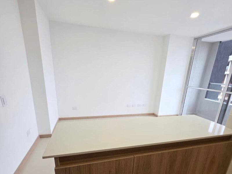 Apartamento en venta en Camino Verde, Envigado · foto 3 de 9