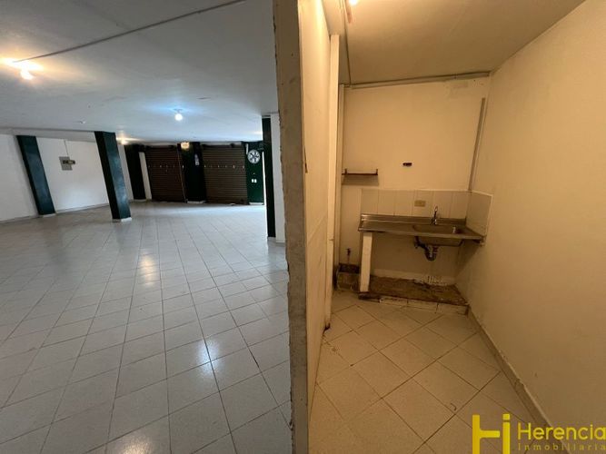 Local en venta en Zona Industrial No. 1, Itagüí, 90 m² · foto 7 de 9