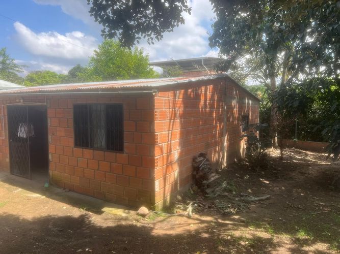 Casa de 2 alcobas en venta en Ruitoque, Girón, 500 m² · foto 4 de 17