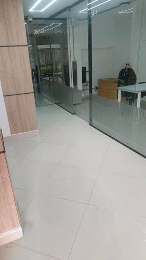 Local en arriendo en Suramericana, Medellín, 21 m² · foto 5 de 12