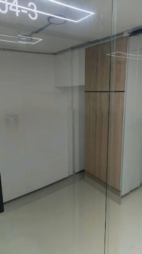 Local en arriendo en Suramericana, Medellín, 21 m² · foto 8 de 12