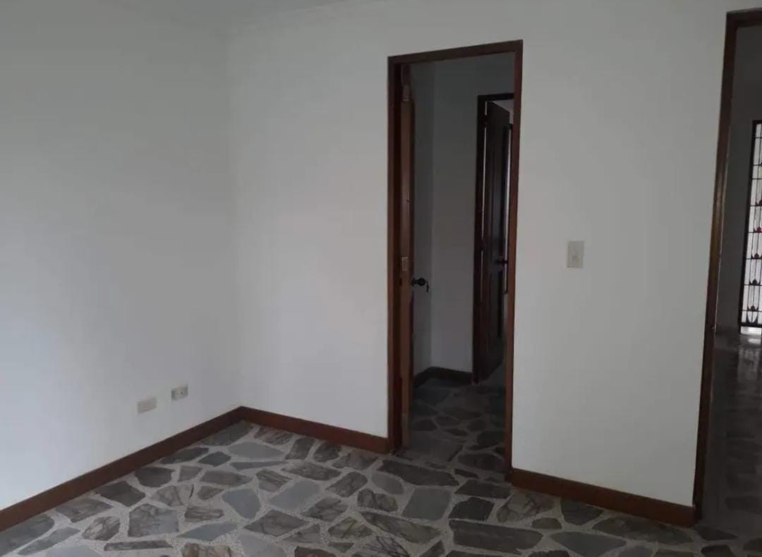 Apartamento en venta en San Lucas, Medellín · foto 20 de 24