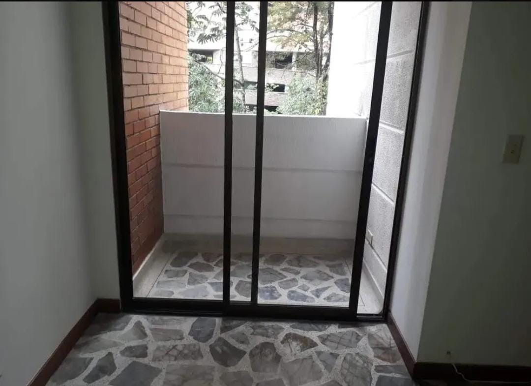 Apartamento en venta en San Lucas, Medellín · foto 19 de 24