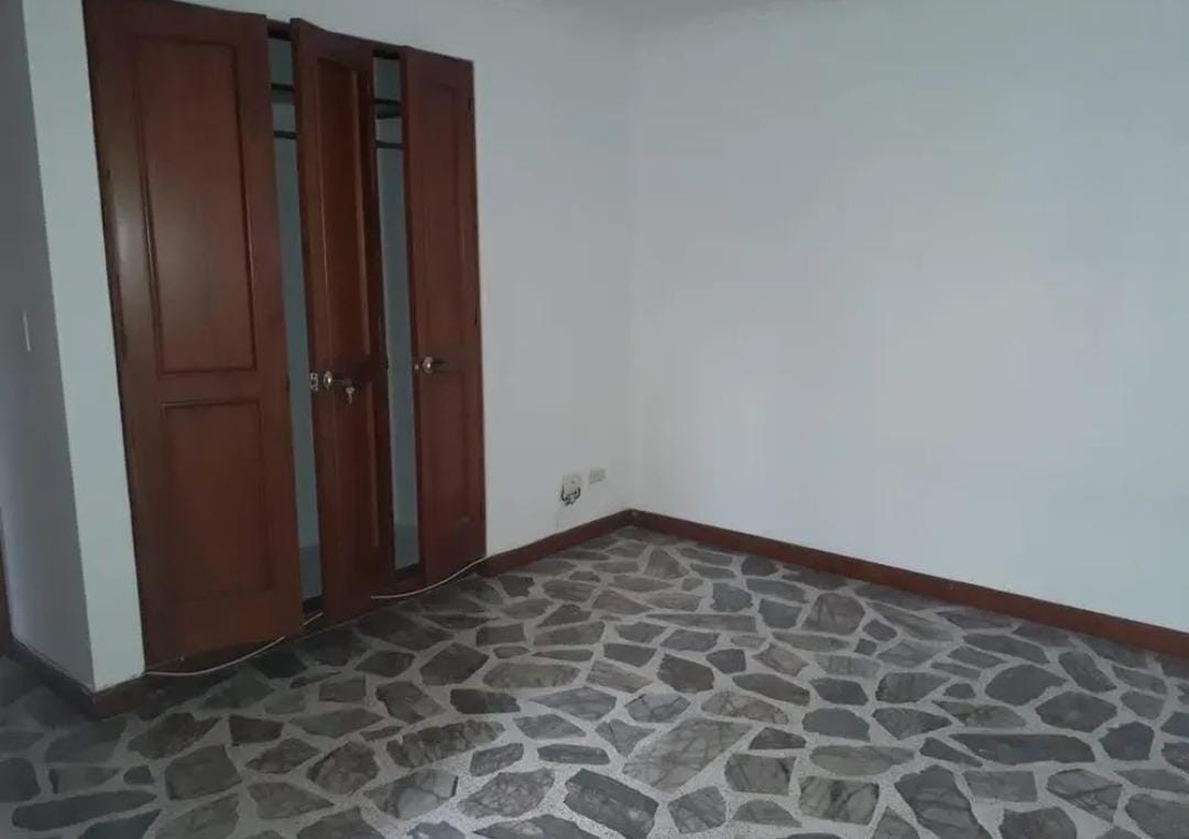 Apartamento en venta en San Lucas, Medellín · foto 13 de 24