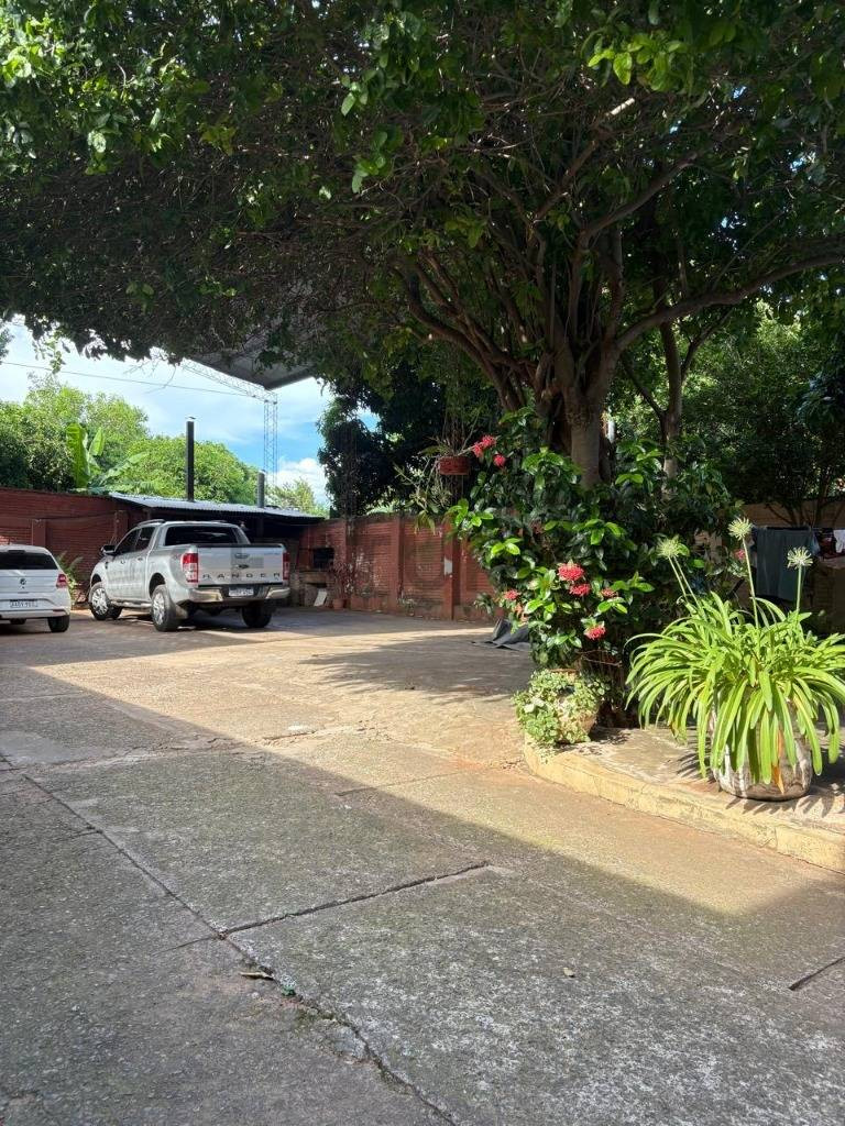 Casa en venta en Luque — foto 3