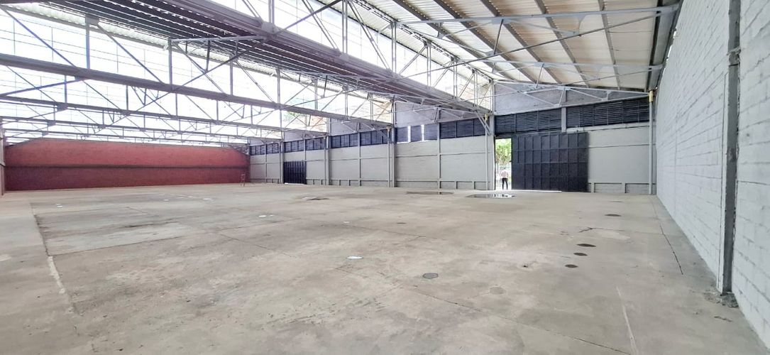 Bodega en arriendo en Barrio Nuevo, Palmira, 750 m² · foto 3 de 7