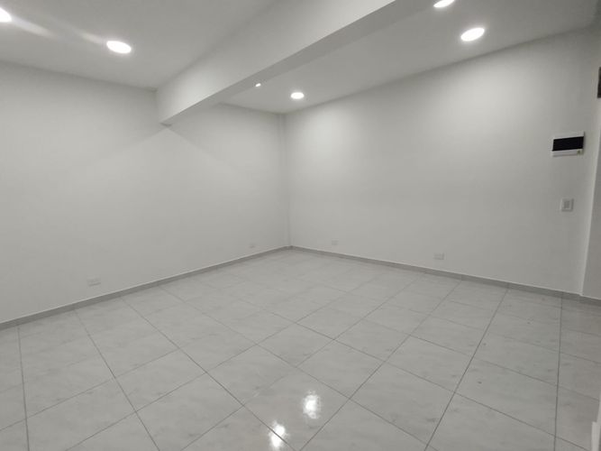 Local en arriendo en La Candelaria, Medellín, 28 m² · foto 2 de 14