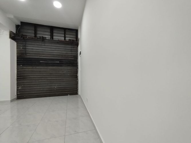 Local en arriendo en La Candelaria, Medellín, 28 m² · foto 3 de 14