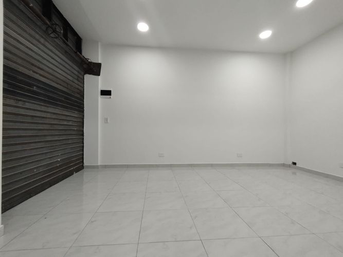 Local en arriendo en La Candelaria, Medellín, 28 m² · foto 5 de 14