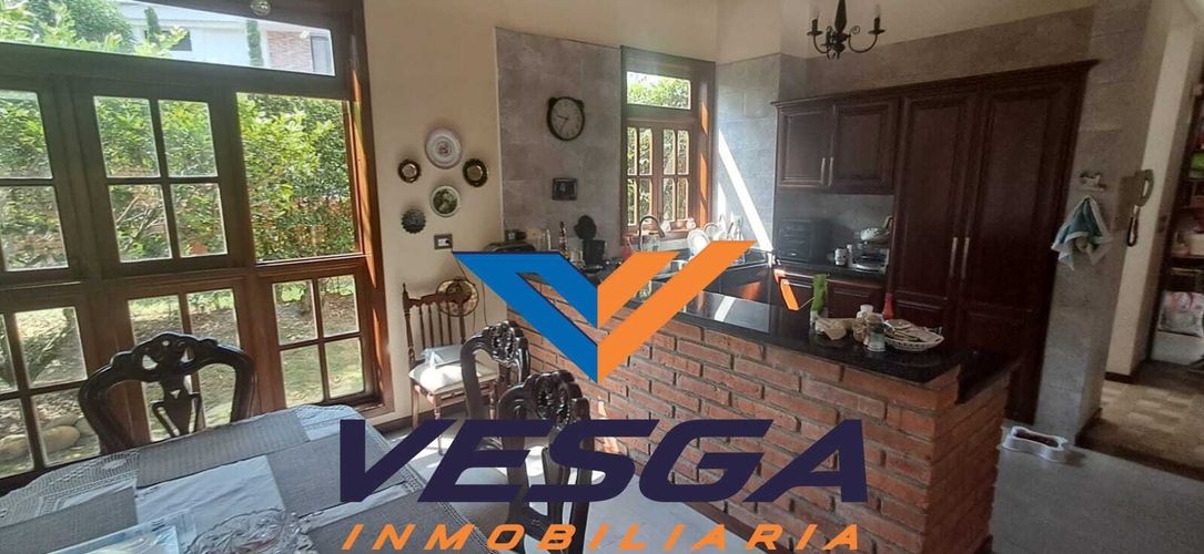 Casa de 6 alcobas en venta en Cn. Bosques De Normandia, Piedecuesta, 698 m² · foto 9 de 24