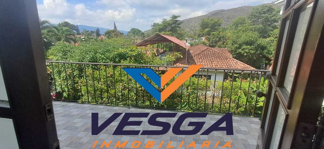 Casa de 6 alcobas en venta en Cn. Bosques De Normandia, Piedecuesta, 698 m² · foto 16 de 24