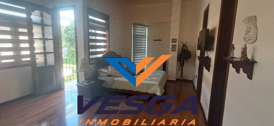Casa de 6 alcobas en venta en Cn. Bosques De Normandia, Piedecuesta, 698 m² · foto 18 de 24