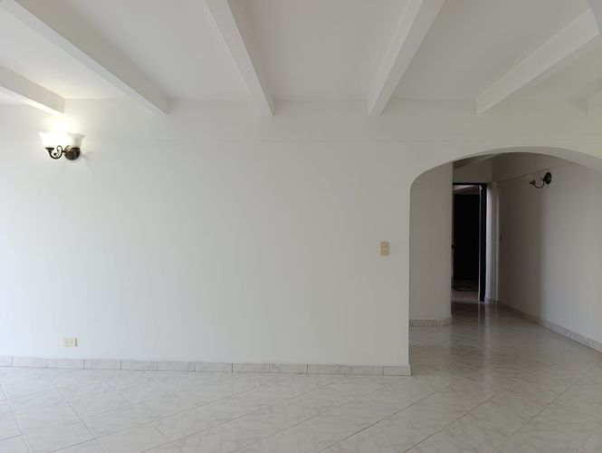 Apartamento de 3 alcobas en venta en Los Naranjos, Medellín, 91 m² · foto 10 de 20