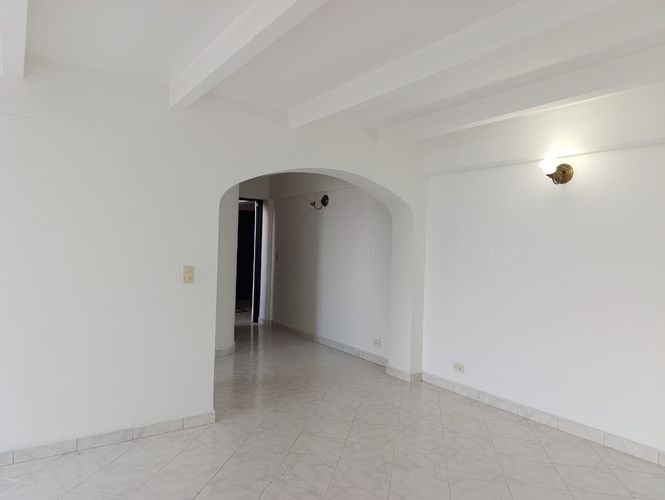 Apartamento de 3 alcobas en venta en Los Naranjos, Medellín, 91 m² · foto 9 de 20