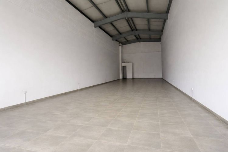 Local en arriendo en Eucaristico, Cali, 160 m² · foto 3 de 4