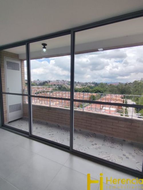 Apartamento de 2 alcobas en venta en Barro Blanco, Rionegro, 58 m² · foto 2 de 14