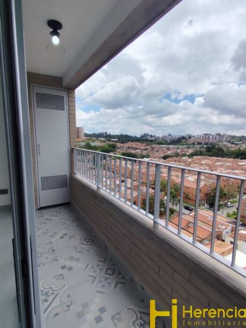 Apartamento de 2 alcobas en venta en Barro Blanco, Rionegro, 58 m² · foto 4 de 14