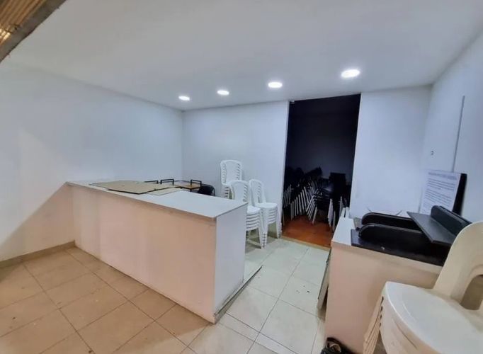 Local en arriendo en Vegas De La Doctora, Sabaneta, 36 m² · foto 2 de 5