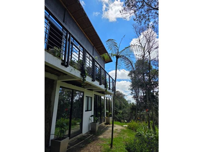 Finca en venta en Santa Elena, Medellín, 260 m² · foto 9 de 16