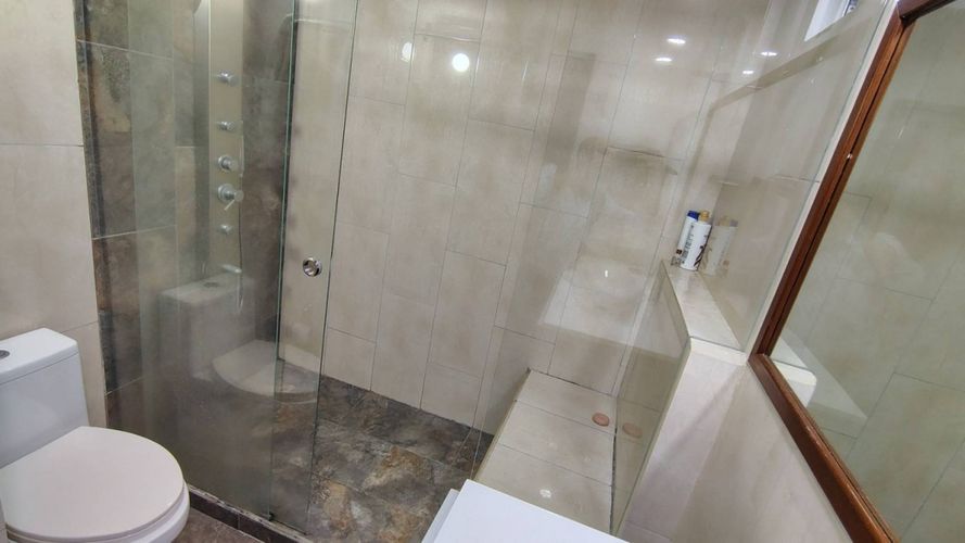 Casa de 4 alcobas en venta en San Lucas, Medellín, 200 m² · foto 21 de 24