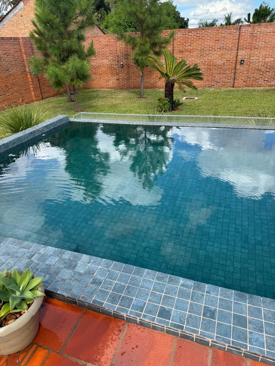 VENDO hermoso duplex en barrio cerrado Surubi-i . — foto 3