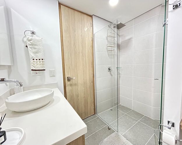 Apartamento de 2 alcobas en arriendo en Las Palmas, Medellín, 68 m² · foto 9 de 15