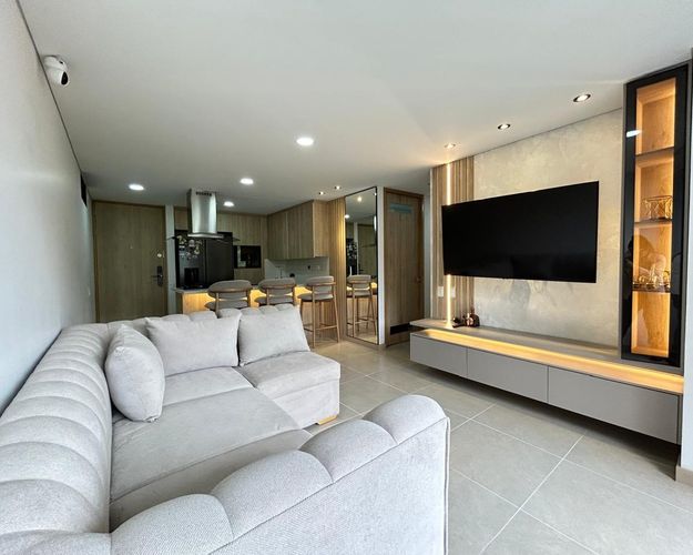Apartamento de 2 alcobas en arriendo en Las Palmas, Medellín, 68 m² · foto 2 de 15