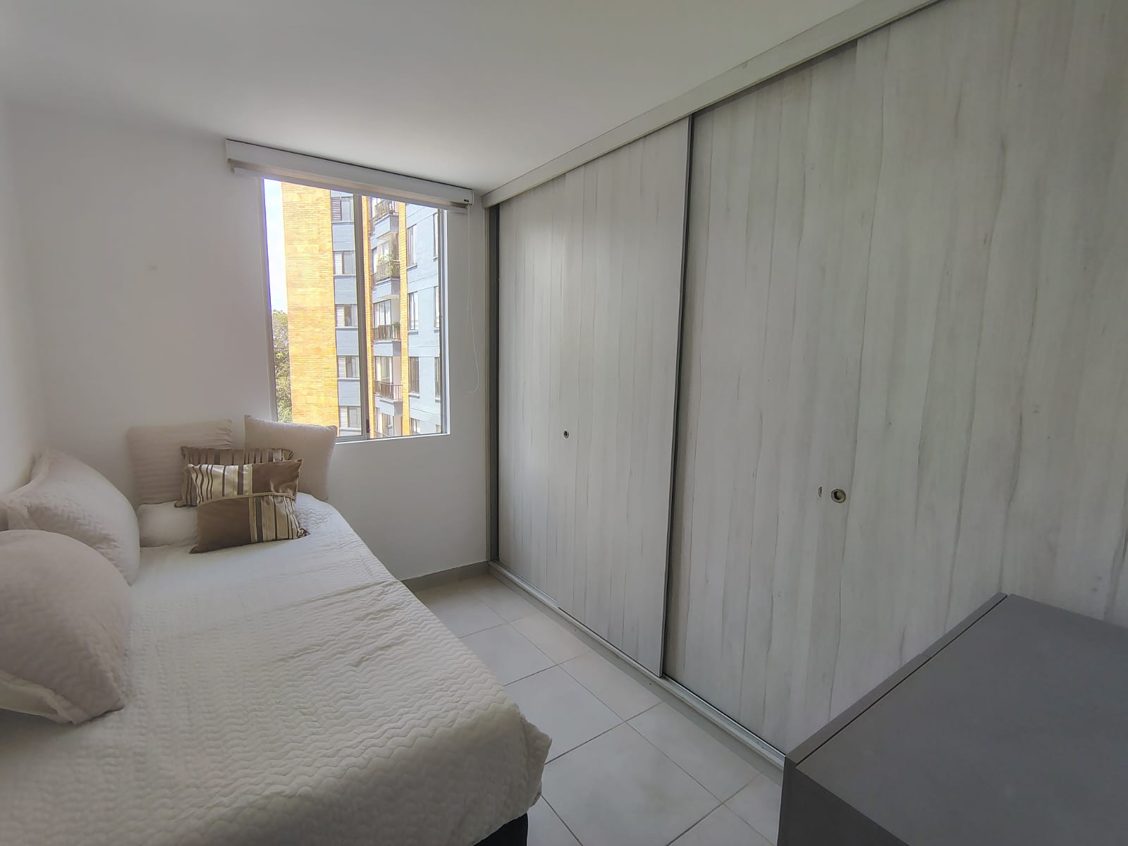 Apartamento en arriendo en El Poblado, Medellín · foto 11 de 16