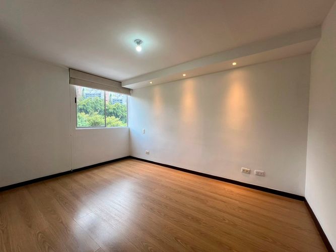 Apartamento de 3 alcobas en arriendo en Cumbres, Envigado, 106 m² · foto 13 de 16