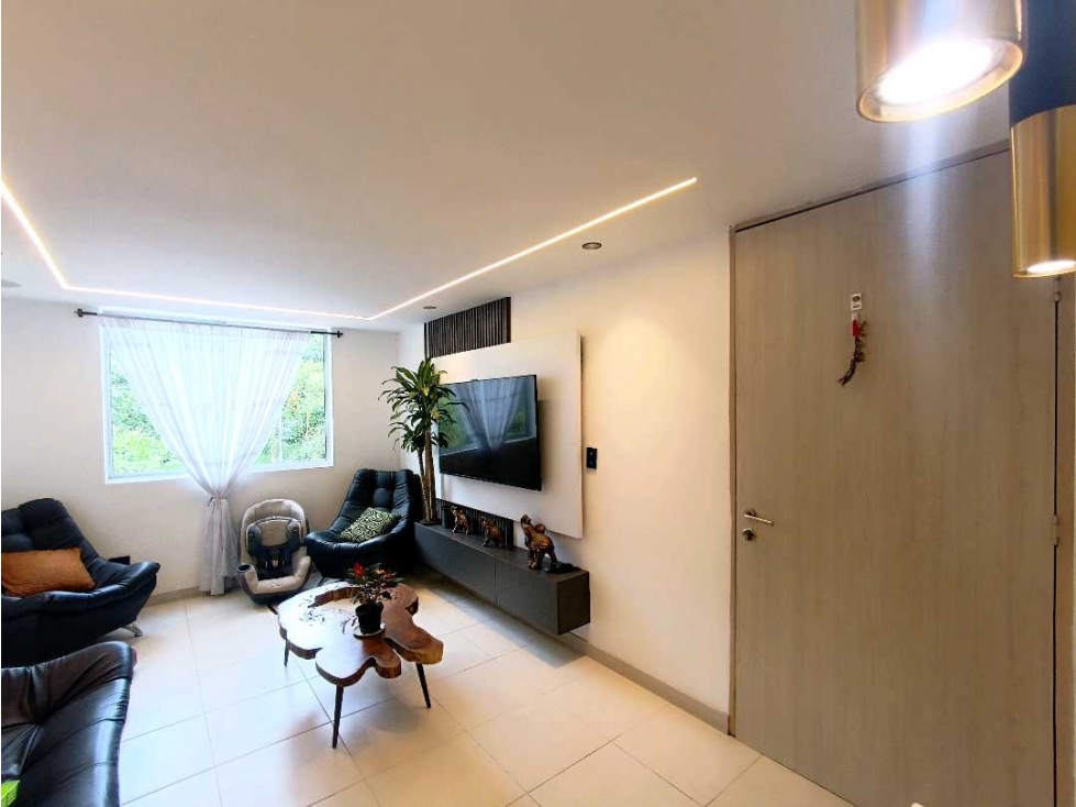 Apartamento en venta en Villa Carmenza, Manizales · foto 3 de 18