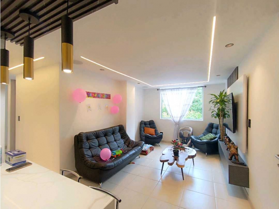 Apartamento en venta en Villa Carmenza, Manizales · foto 4 de 18