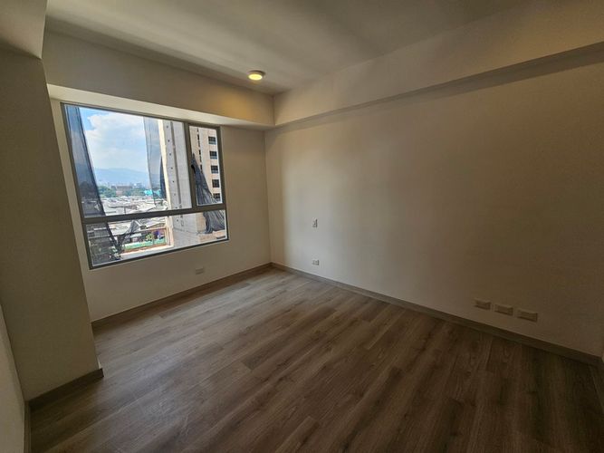 Apartamento de 2 alcobas en arriendo en Villa Carlota, Medellín, 95 m² · foto 4 de 14