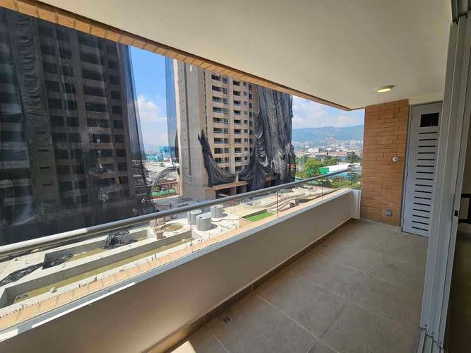 Apartamento de 2 alcobas en arriendo en Villa Carlota, Medellín, 95 m² · foto 14 de 14