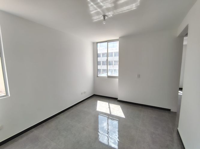 Apartamento de 3 alcobas en venta en La Prosperidad, Madrid, 64 m² · foto 12 de 24