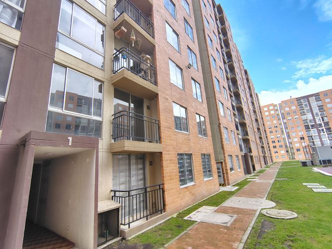 Apartamento de 3 alcobas en venta en La Prosperidad, Madrid, 64 m² · foto 22 de 24