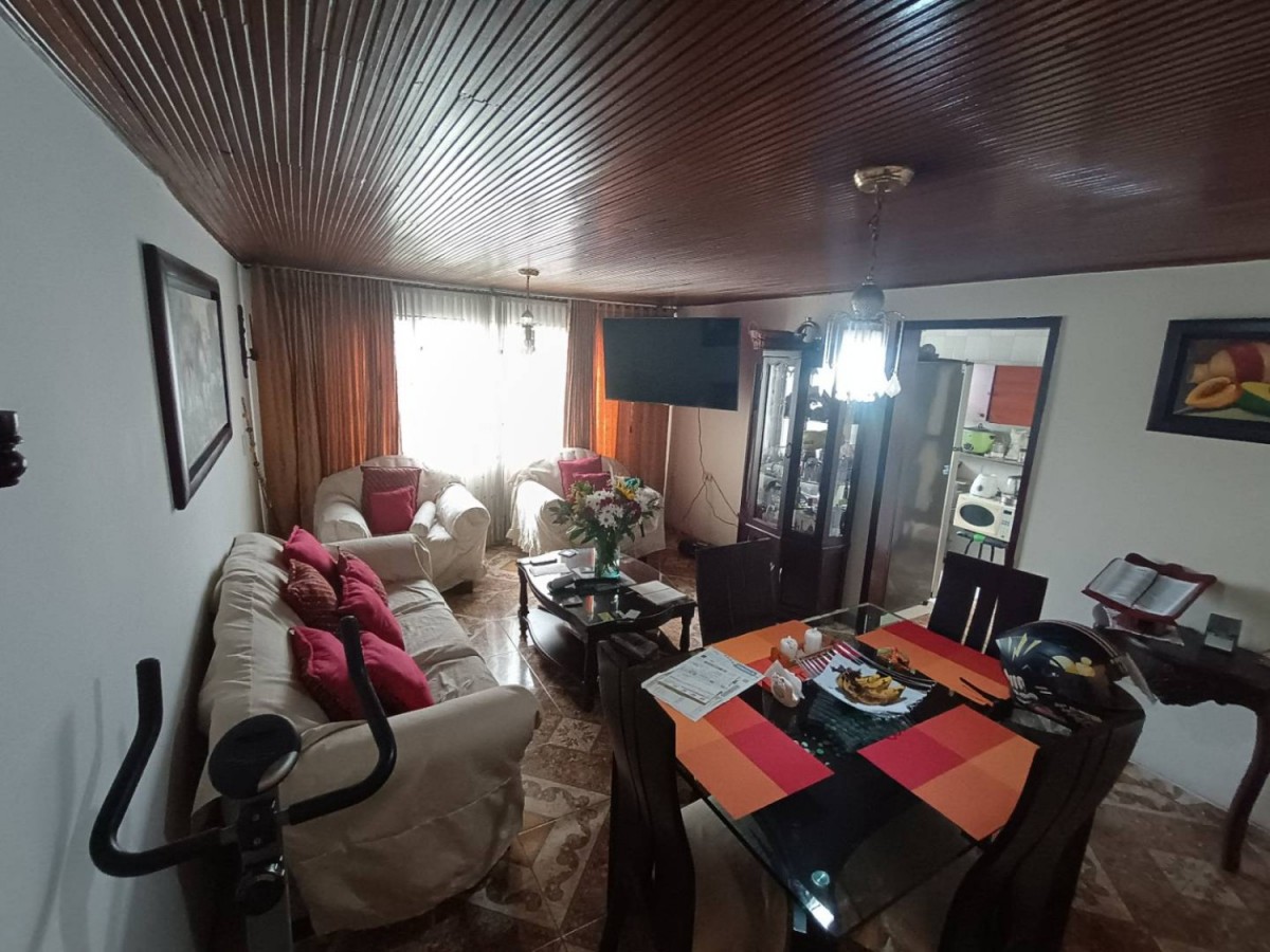 Casa en venta en Boita Et. I, Bogotá · foto 9 de 21